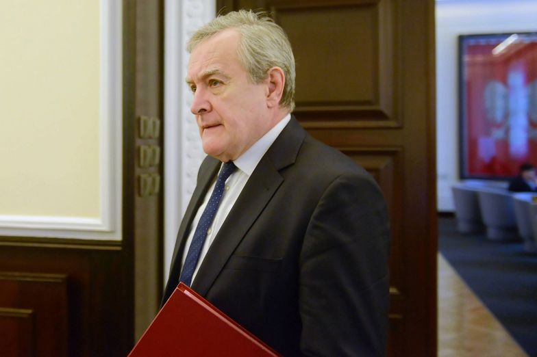 Minister Piotr Gliński nie da dodatkowych pieniędzy na ECS. 
