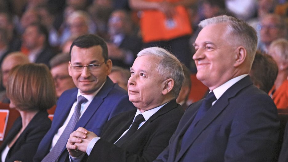 Przed władzą wyzwanie zmiany oblicza w nadchodzącym cyklu wyborczym. Czy Polacy zaufają "łagodnej twarzy PiS"?