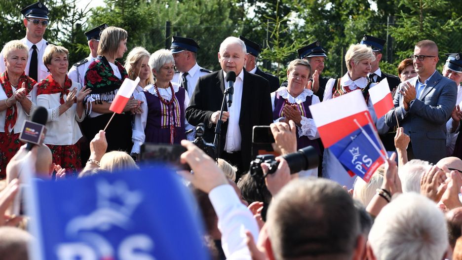 Prawo i Sprawiedliwość w badaniu Ariadna dla WP ma ogromną przewagę nad opozycją.