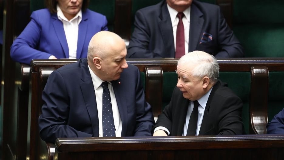Joachim Brudziński wymienił na Twitterze nazwiska byłych członków PiS