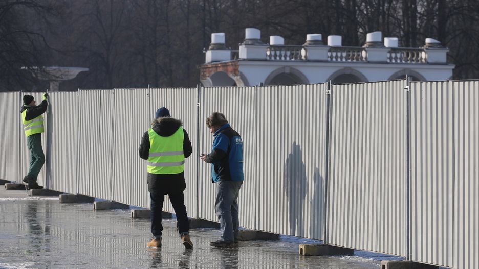 Ruszyła budowa pomnika na placu Piłsudskiego 