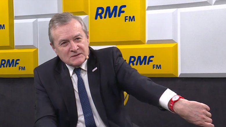 Prof. Piotr Gliński pokazał w studiu RMF FM zegarek