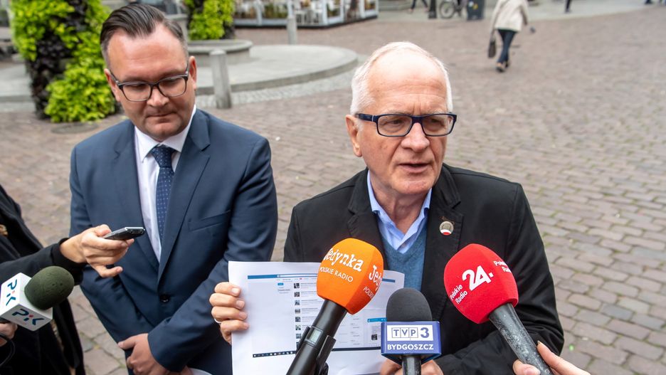 Krzysztof Czabański złożył pozew przeciwko Facebookowi