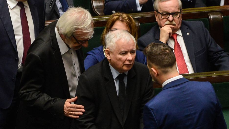 Posłowie PiS nie posłuchali prezesa Kaczyńskiego? 
