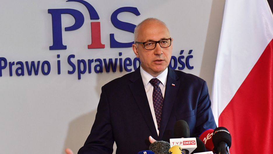 Joachim Brudziński zapewnił, że prokuratura sprawdza księży z dokumentu Sekielskiego