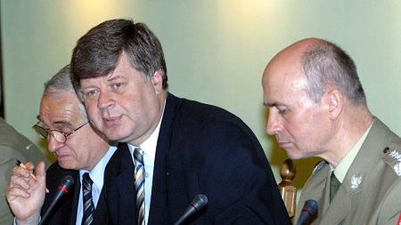 Minister Jerzy Szmajdziński