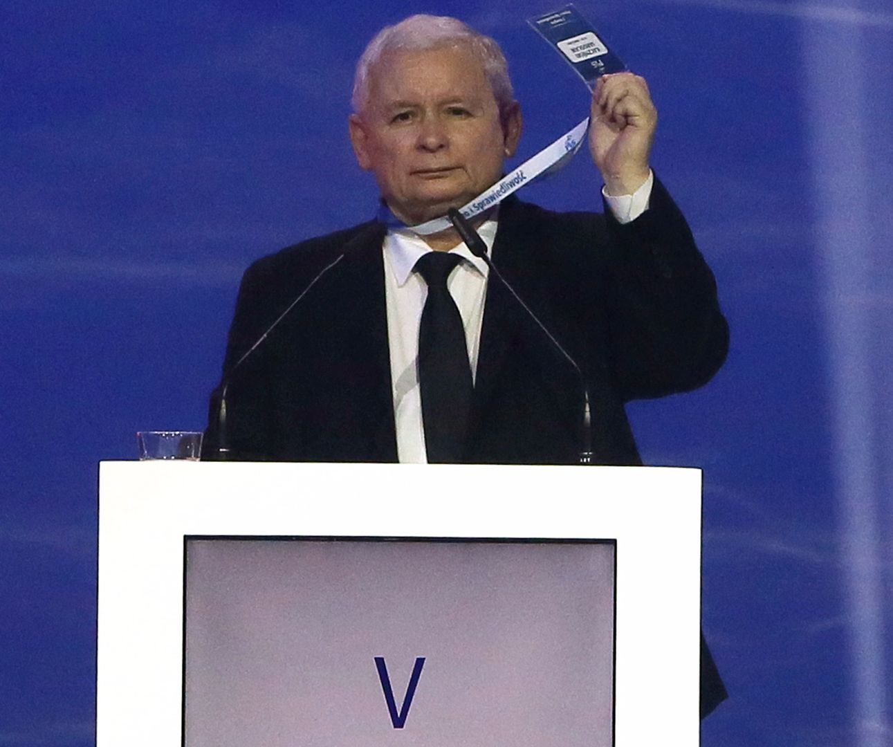 Kaczyński przyznał, że to on trzyma władzę