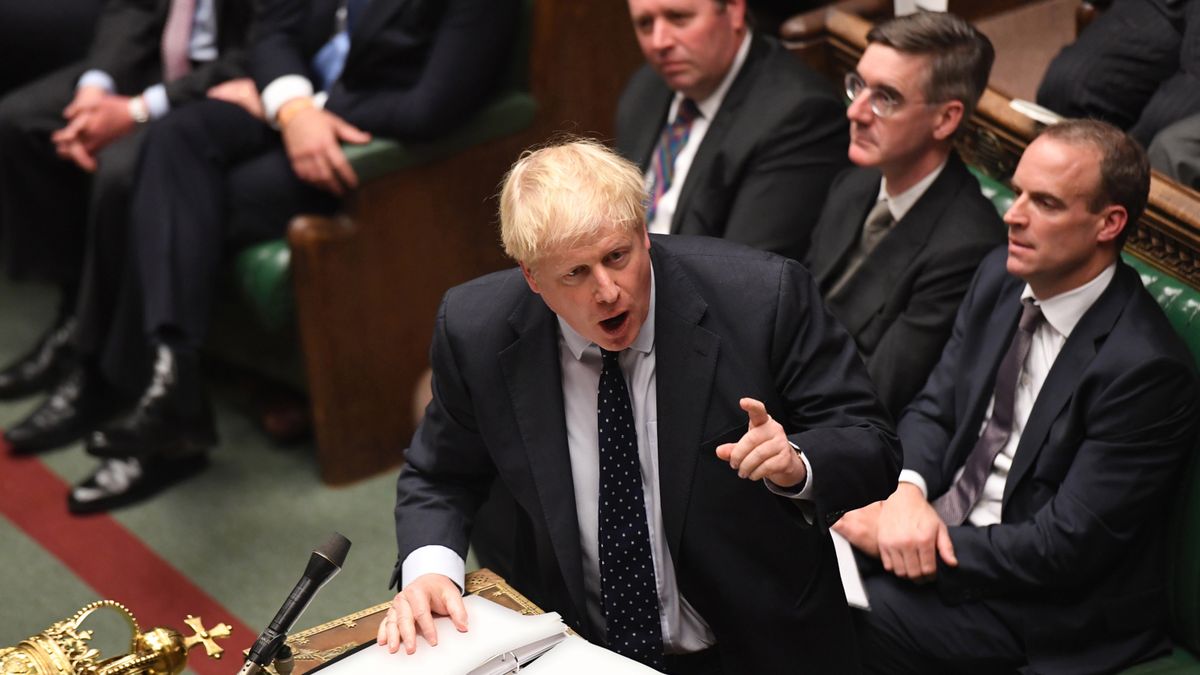 Boris Johnson znalazł sposób na brexit z umową.