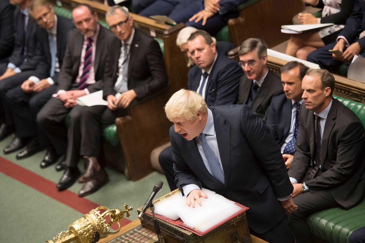 Brexit. Premier Boris Johnson dwukrotnie przegrał głosowania w parlamencie