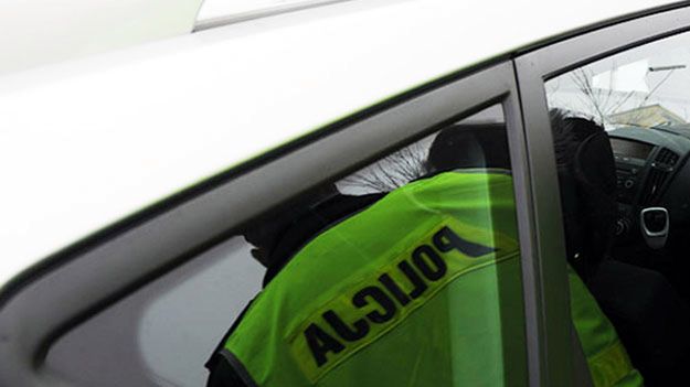 W ciągu 4 lat policjanta nie było 951 dni w pracy.