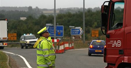 Brytyjska policja będzie uzbrojona w paralizatory