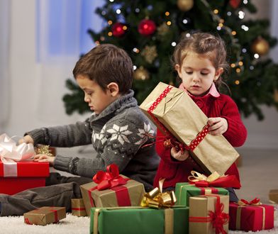 Mikołajki 2019. Skąd wziął się zwyczaj obdarowywania prezentami?