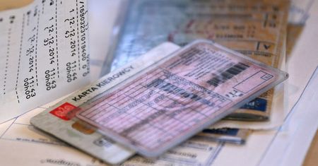 Posłowie PiS: projekt noweli Kodeksu drogowego narusza konstytucję