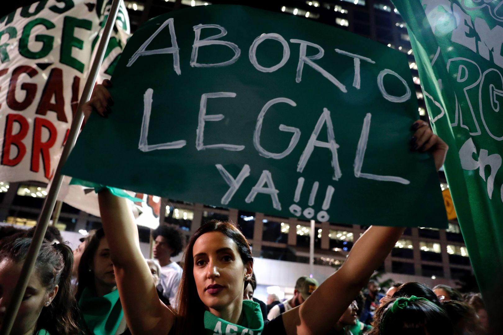 Argentyna. Zgwałcona 11-latka zmuszona do porodu