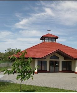 Skarżą się na "haracz cmentarny". Wierni spod Łodzi napisali list do arcybiskupa