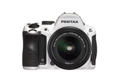 Pentax wprowadzi do sprzedaży nową lustrzankę