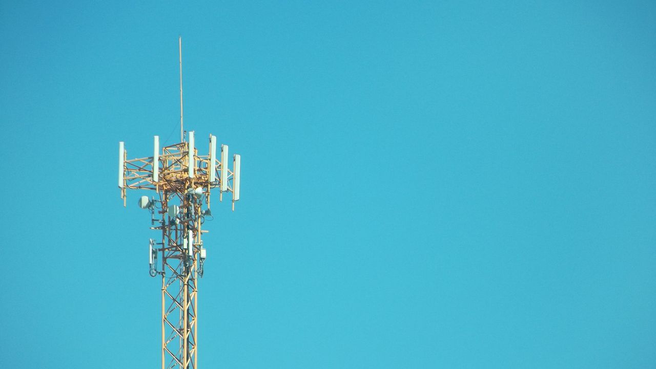 Polskie 5G: rząd podpisał porozumienie m.in. z Orange i T-Mobile