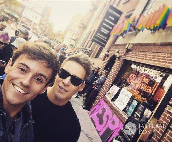 Dustin Lance Black i Tom Daley (fot. Instagram)