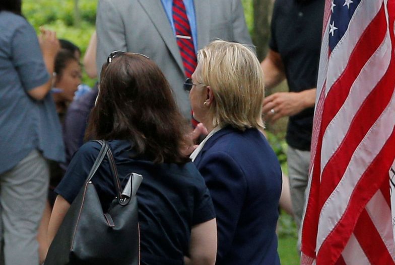 Hillary Clinton omdlała podczas uroczystości 