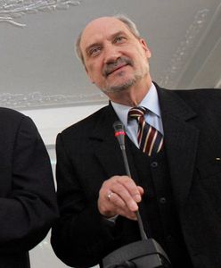 Antoni Macierewicz może nie wybaczyć decyzji o dymisji. "Kaczyński popełnił błąd"