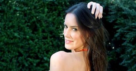 Adriana Barrientos to prawdziwa królowa bikini. Fanów rzuca na kolana
