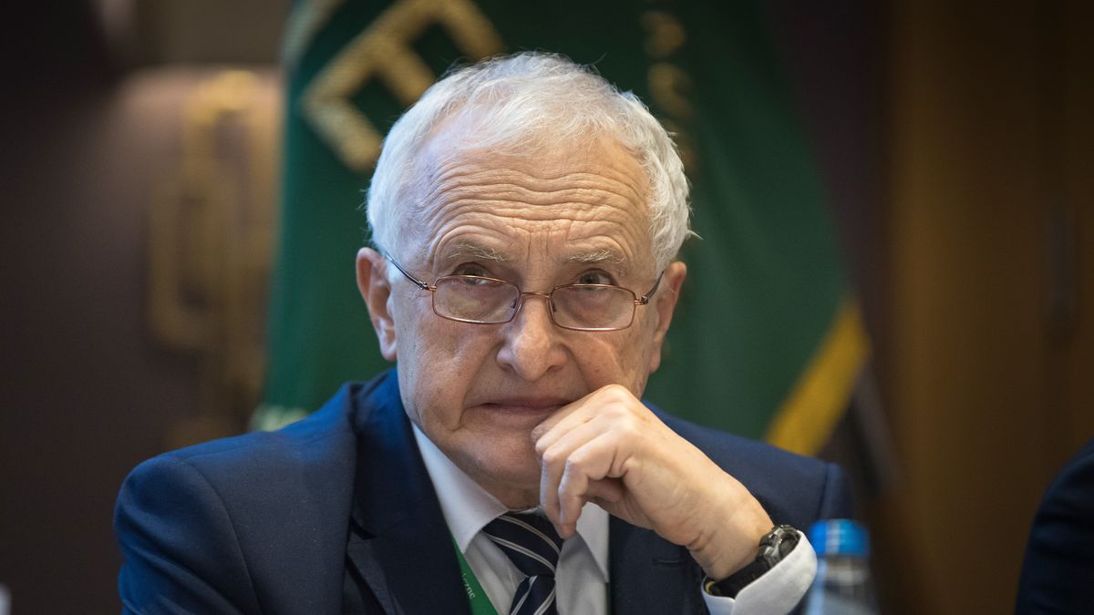 Jerzy Żyżyński z RPP o obniżce stóp procentowych. "Dyskusja możliwa w maju"