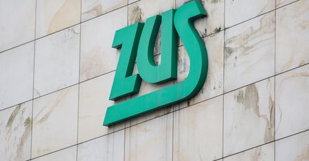 ZUS nie skontroluje zwolnień policjantów. Urzędnicy bezradni wobec "psiej grypy"