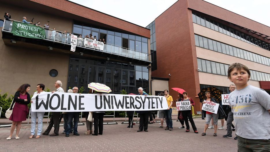 Studenci zdecydowali się zmienić formę protestu uruchamiając pogotowie strajkowe