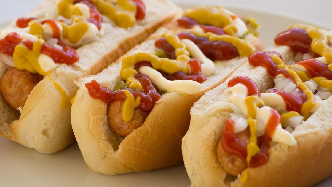 Hot dogi w Costco- Pyszności/ źródło: Canva