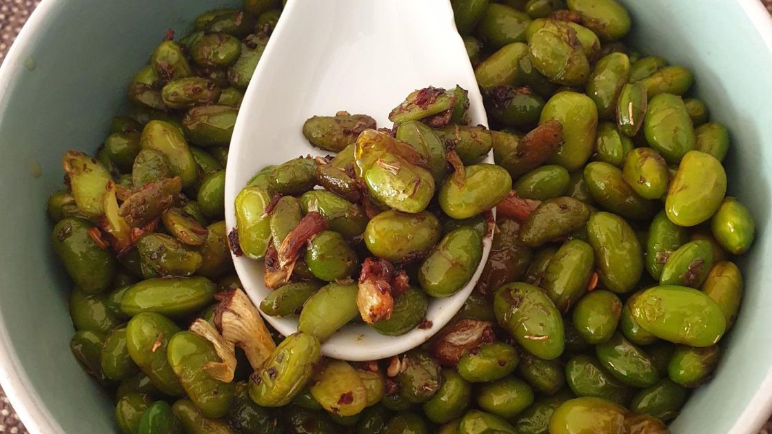 Smażony bób - Pyszności, źródło Canva