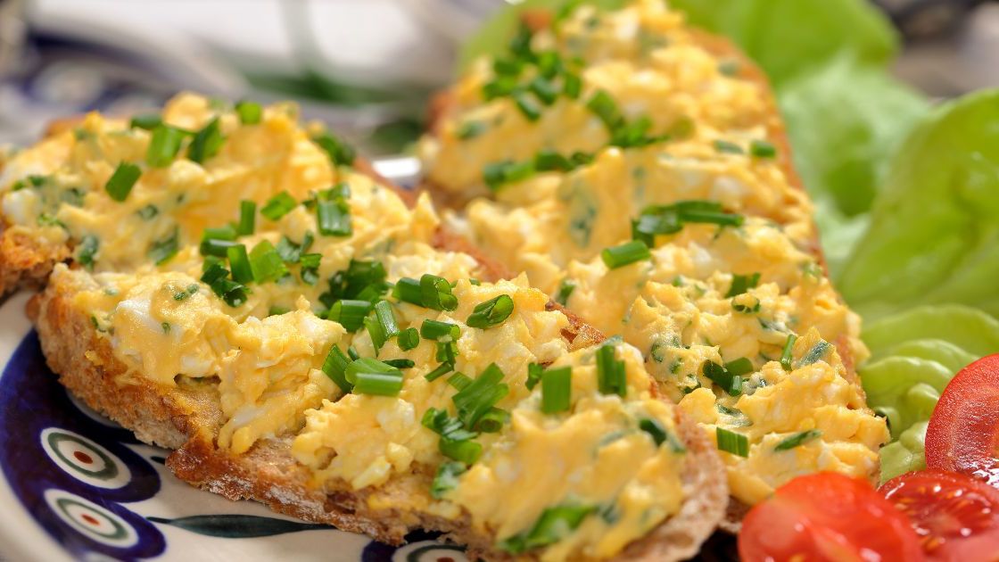 Pasta jajeczna- Pyszności; źródło Canva