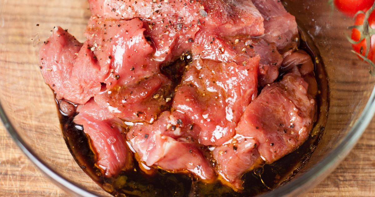 Karkówka w coli- Pyszności, źródło: Canva