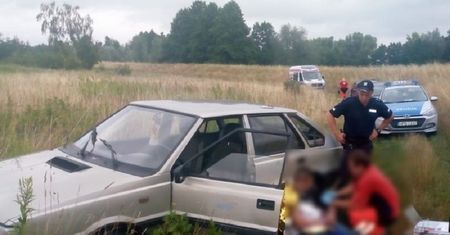 Uciekając, wskoczył do rzeki. Zapomniał, że nie umie pływać