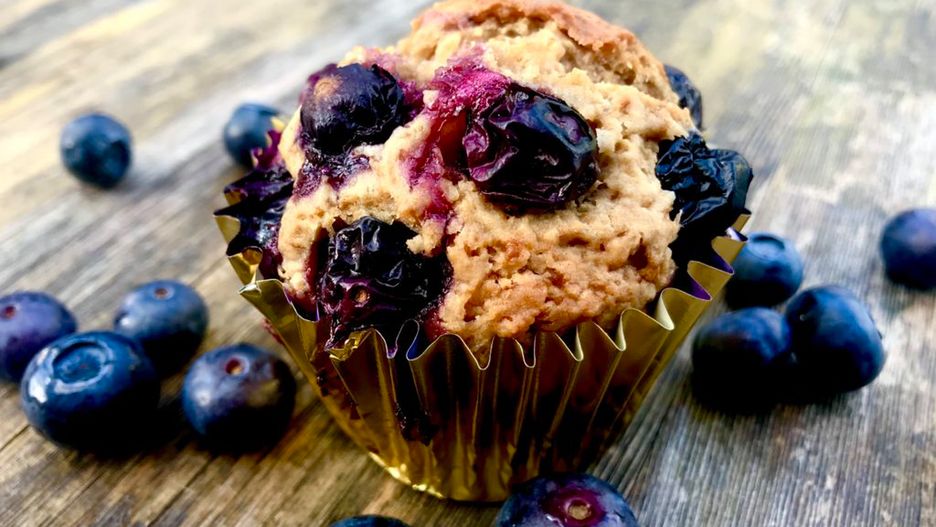 Wegańskie muffinki z owocami