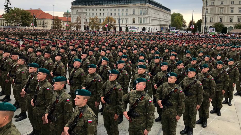 Uroczyste złożenie przysięgi przez nowych żołnierzy