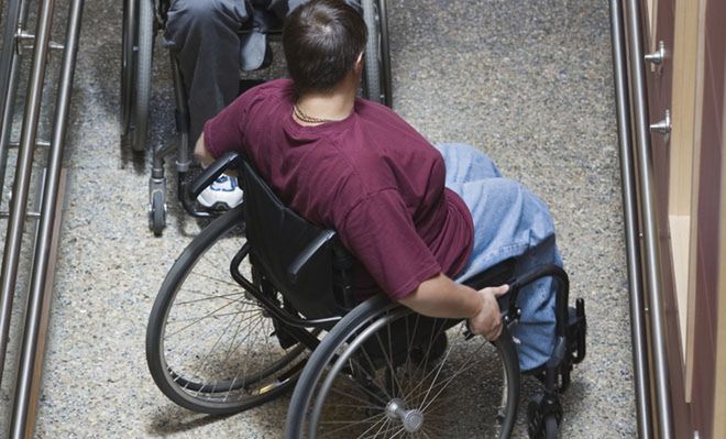 Niepełnosprawny na etacie - zobowiązania, ale i korzyści dla pracodawcy