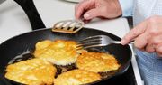 Ani masło, ani smalec. To te oleje są najlepsze do smażenia placków ziemniaczanych