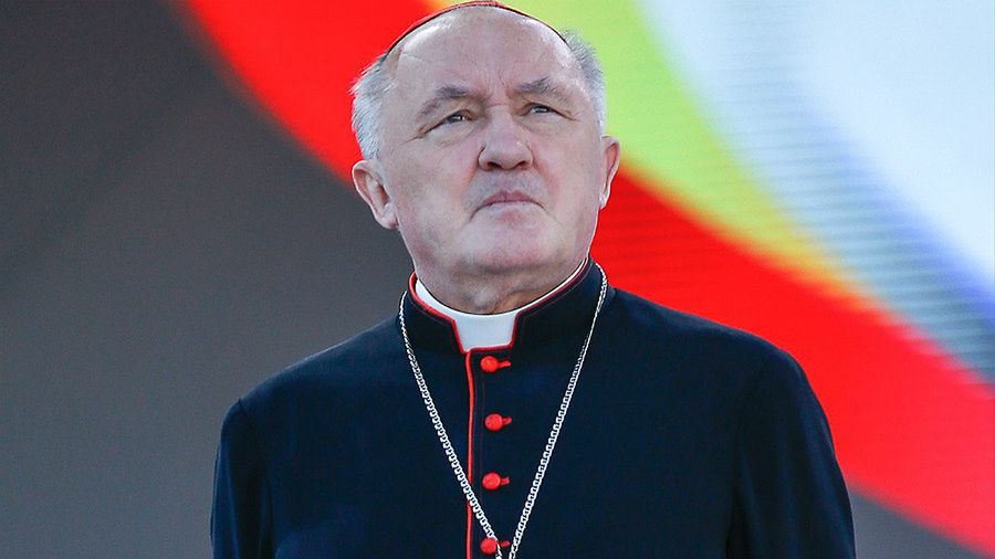 Kardynał Nycz obejrzał "Tylko nie mów nikomu" braci Sekielskich