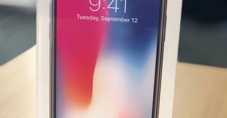 Mamy iPhone'a X i nie zawahamy się go użyć! Pierwsze wrażenia