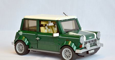 Mini Cooper z klocków Lego