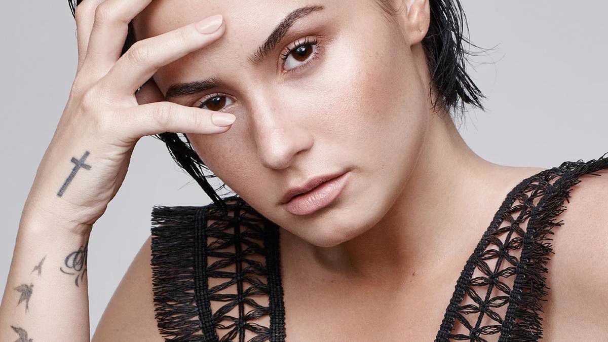 Demi Lovato była o krok od śmierci. Stosowała dietę wyniszczającą organizm