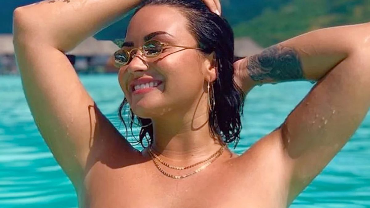 Demi Lovato przytyła, a na jej ciele pojawiły się rozstępy. Odważne zdjęcia wstrząsnęły internetem