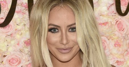 Aubrey O'Day upokorzona w samolocie. "Kazali mi się rozebrać"