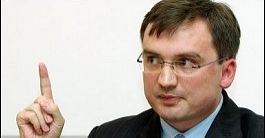 Ziobro nie odpuści Biedronce