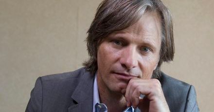 Los uśmiechnął się do Viggo Mortensena