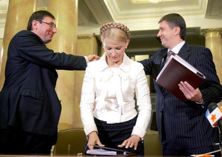 Partie Juszczenki i Tumoszenko podpisały porozumienie koalicyjne