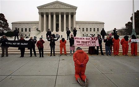 Sąd Najwyższy USA rozpatruje prawa więźniów Guantanamo
