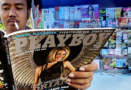 Redaktor i modelka "Playboya" naruszyli moralność?