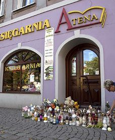 27-latek śmiertelnie ranił 10-latkę siekierą