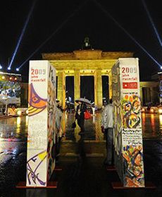 Domino runęło jak mur